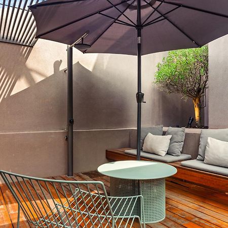 Nikiou Suites Luxury Residence Athènes Extérieur photo
