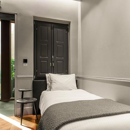 Nikiou Suites Luxury Residence Athènes Extérieur photo