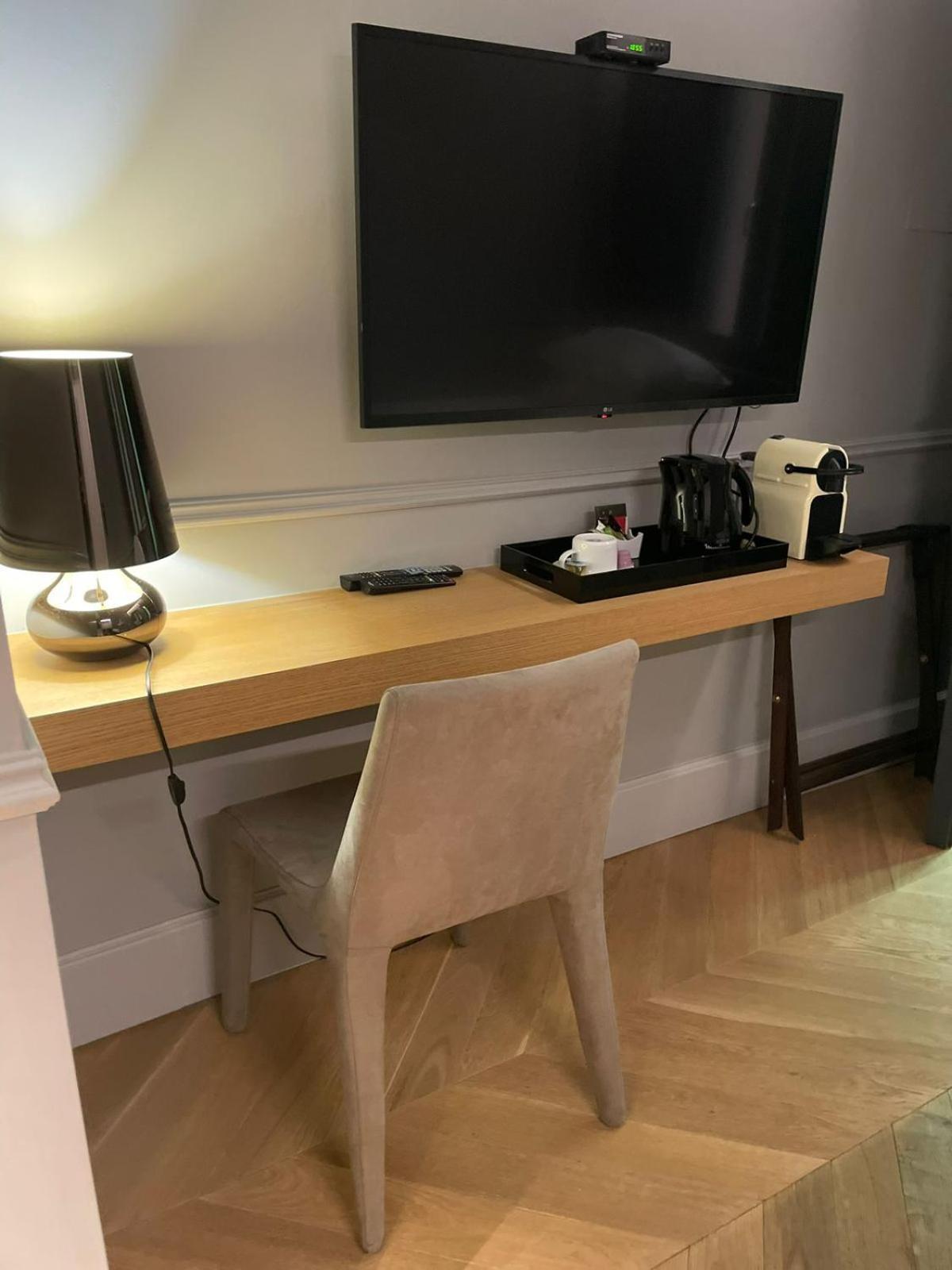 Nikiou Suites Luxury Residence Athènes Extérieur photo