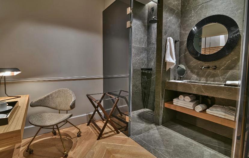Nikiou Suites Luxury Residence Athènes Extérieur photo