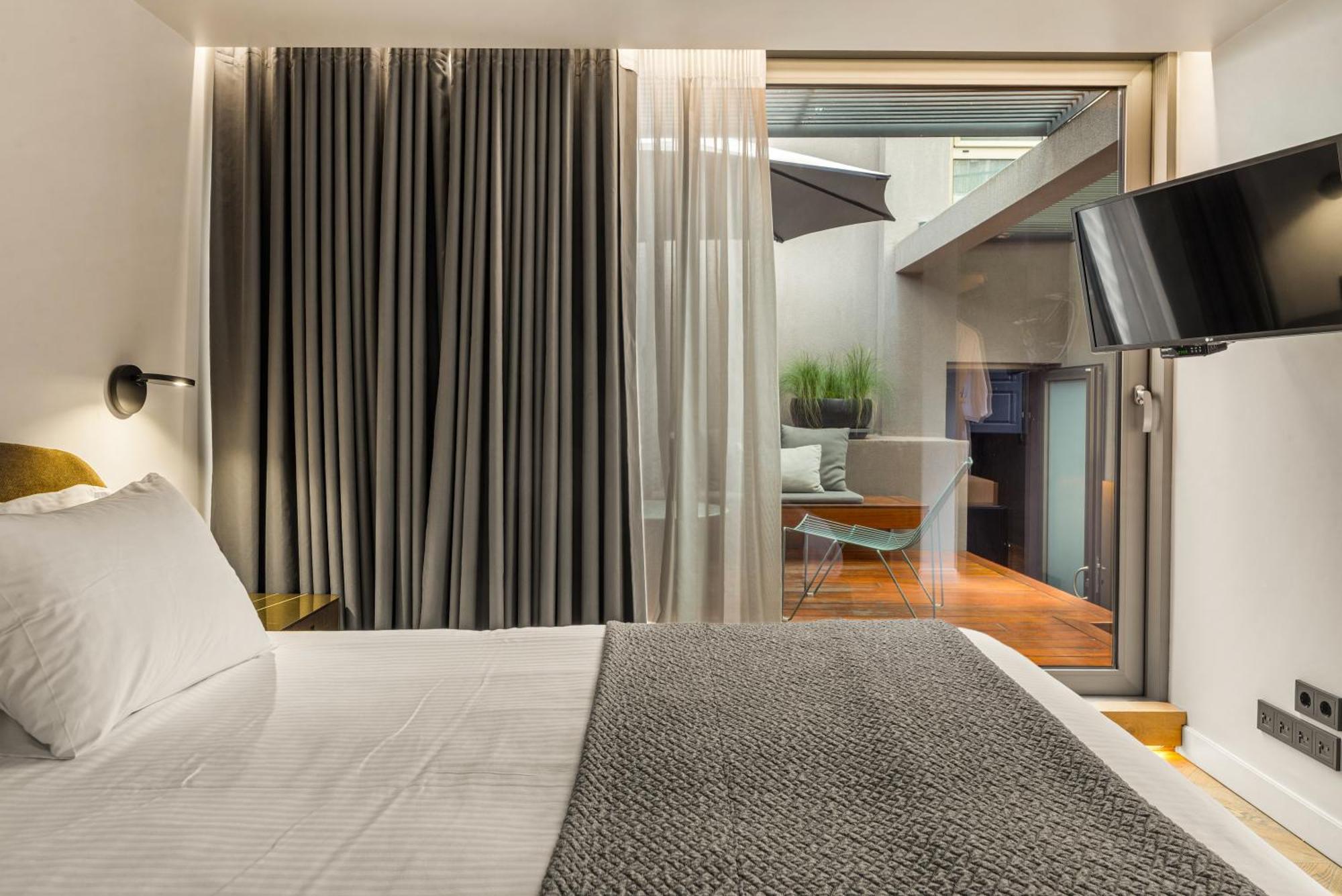 Nikiou Suites Luxury Residence Athènes Extérieur photo