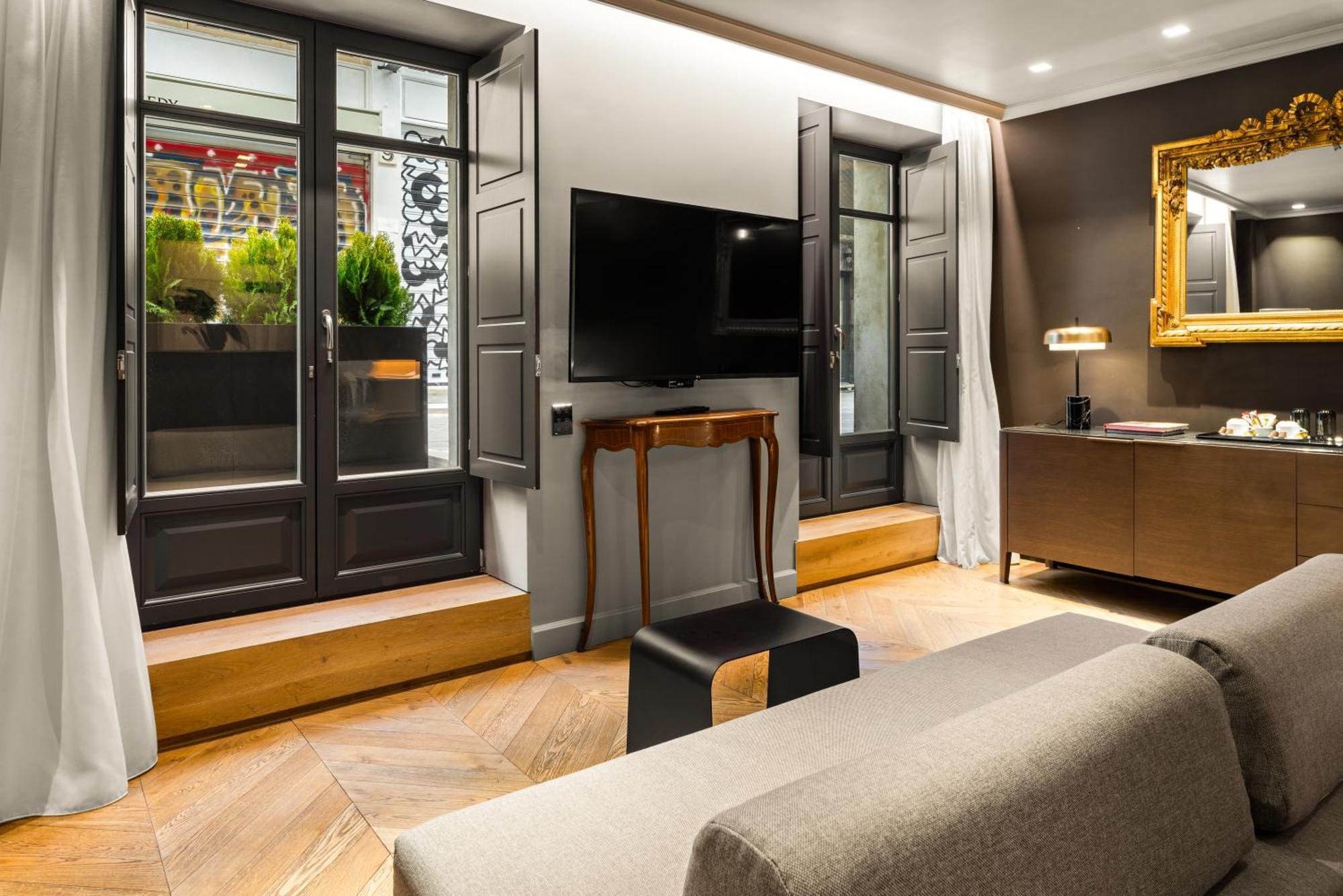 Nikiou Suites Luxury Residence Athènes Extérieur photo